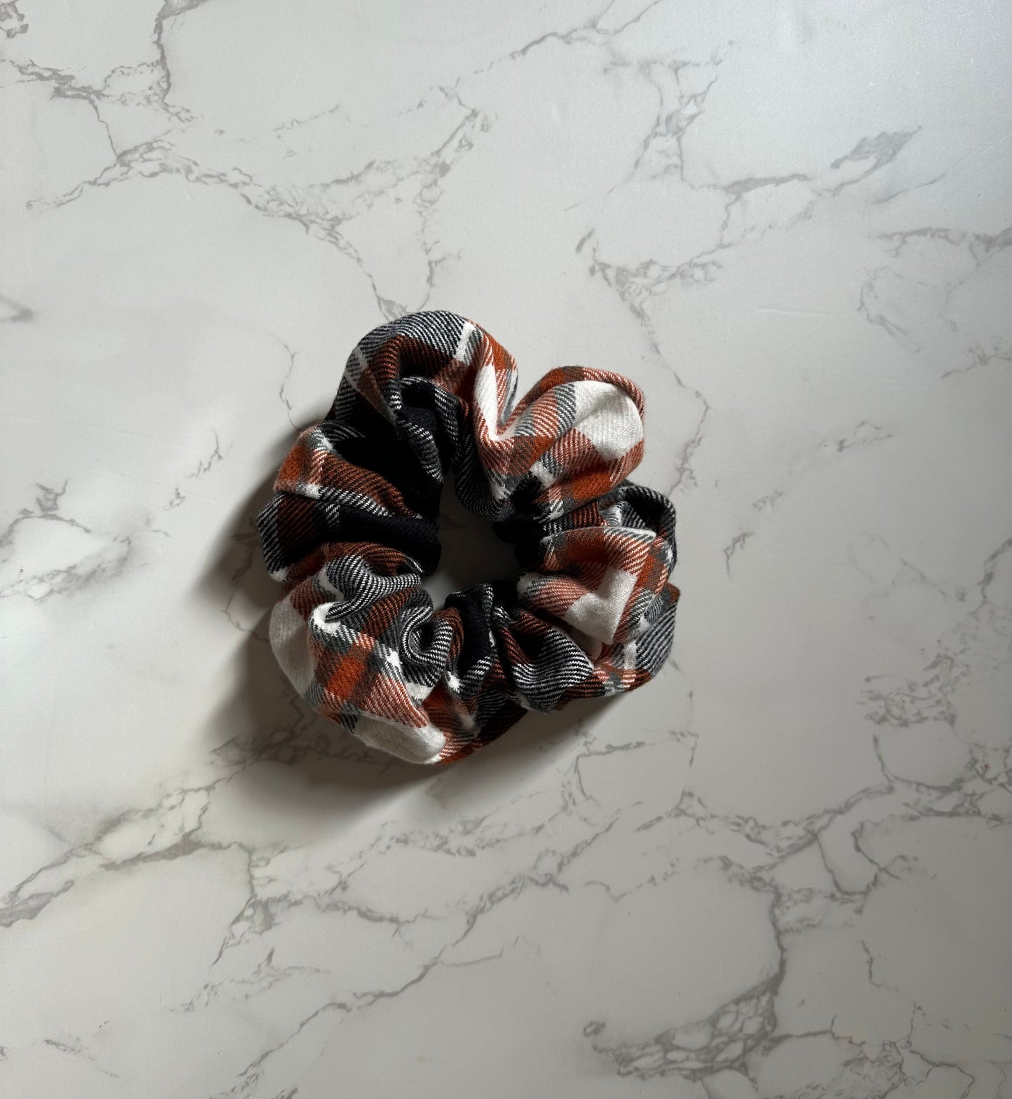 Set of 6 Plaid Scrunchies