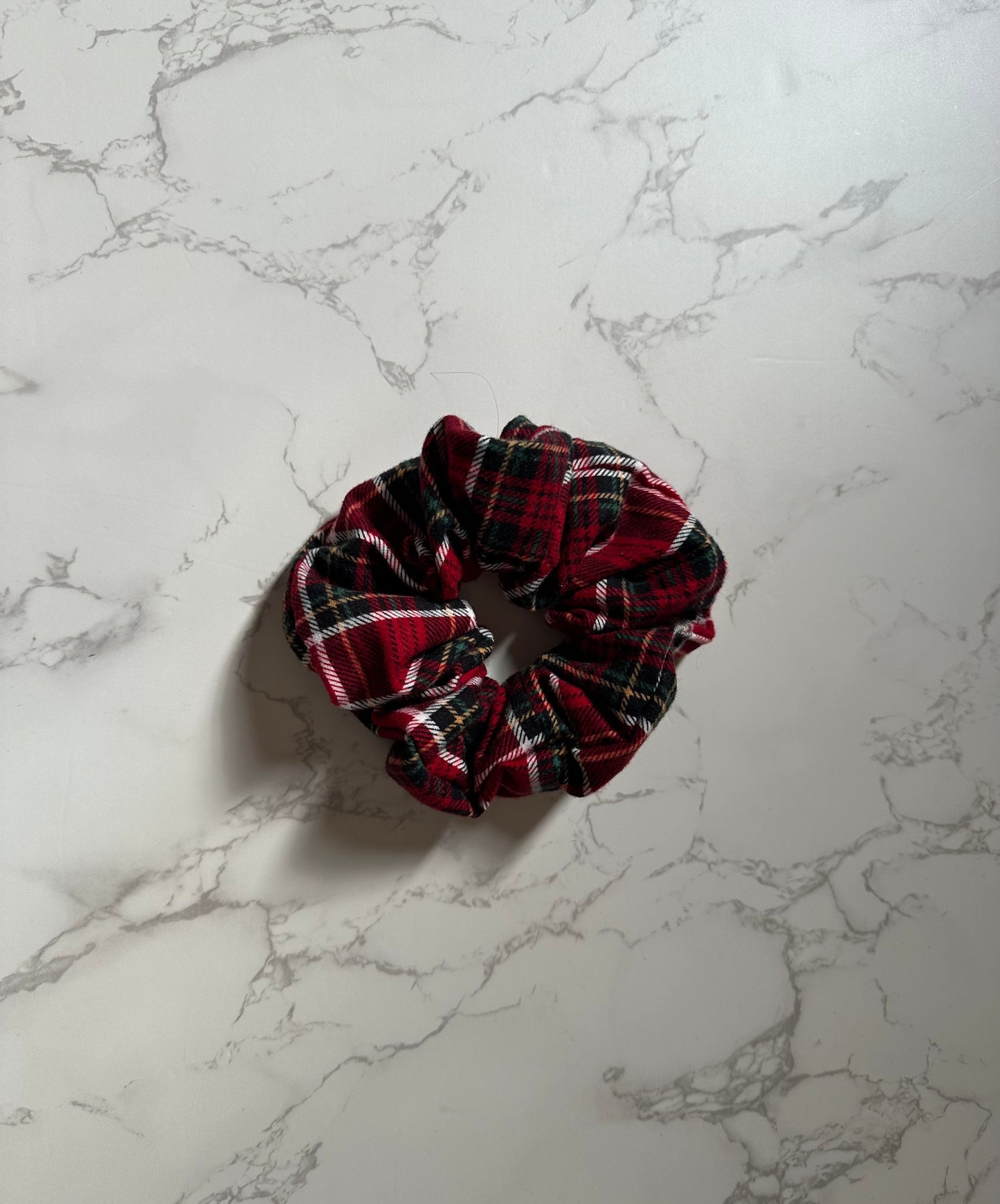 Set of 6 Plaid Scrunchies