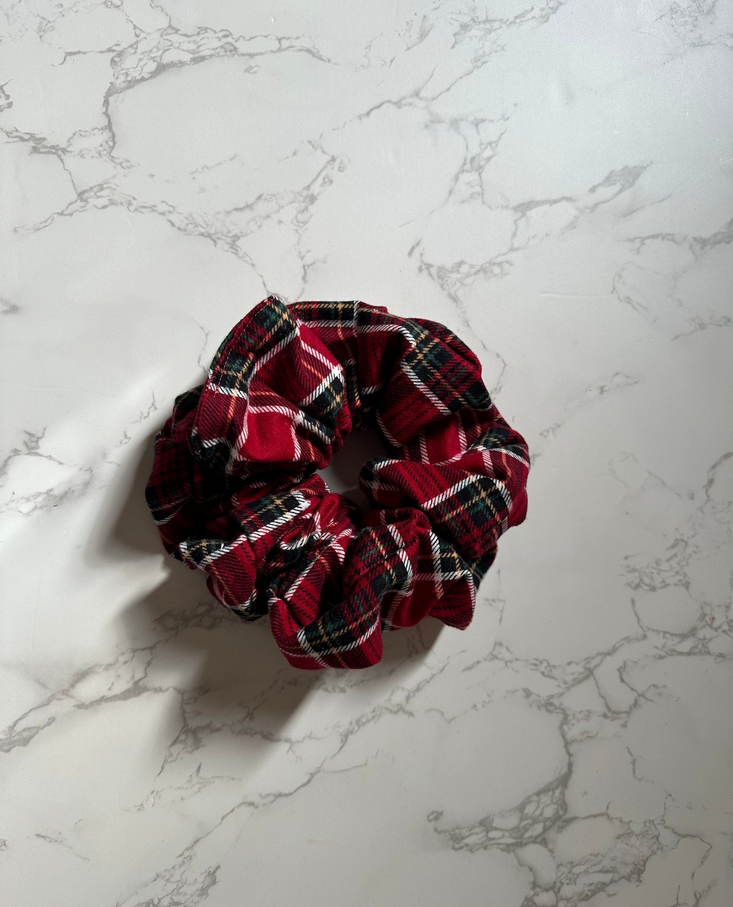 Set of 6 Plaid Scrunchies