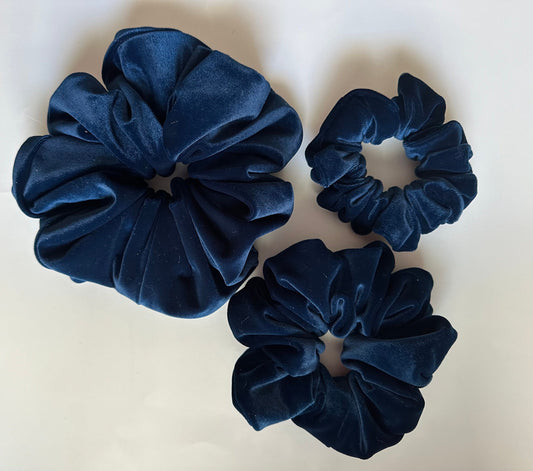 Luna Blue Velvet Extra Large Scrunchie/Free Gift/XL Hair Accessory/VSCO/Hair Ties/Hair Accessories Set/Velour/Oversized/Soft/Black Owned