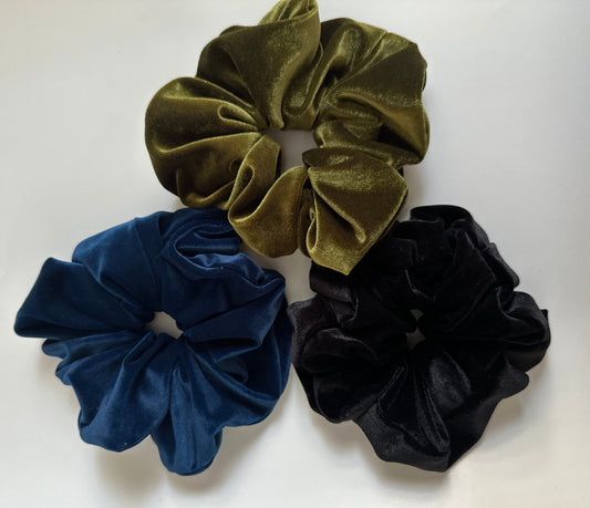 Velvet Extra Large Scrunchie Set/Free Gift/XL/VSCO/Thick Hair Ties/Neutral Hair Accessories/Jumbo/Black Owned/Discounted Items/Gift For Her