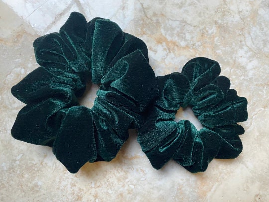 Cara Green Velvet Scrunchie