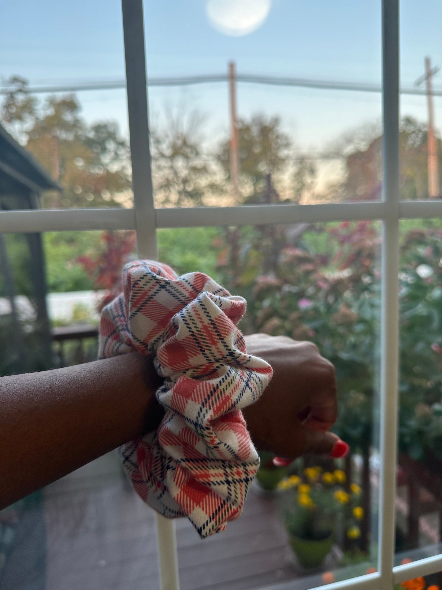 Sydney Plaid Scrunchie